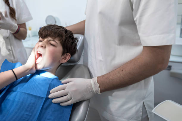 Best Dentist for Tooth Abscess  in Spring Valley, AZ